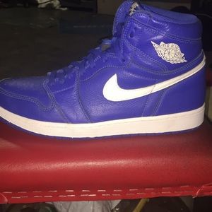 Nike Air Jordan 1 Retro High OG Hyper Royal